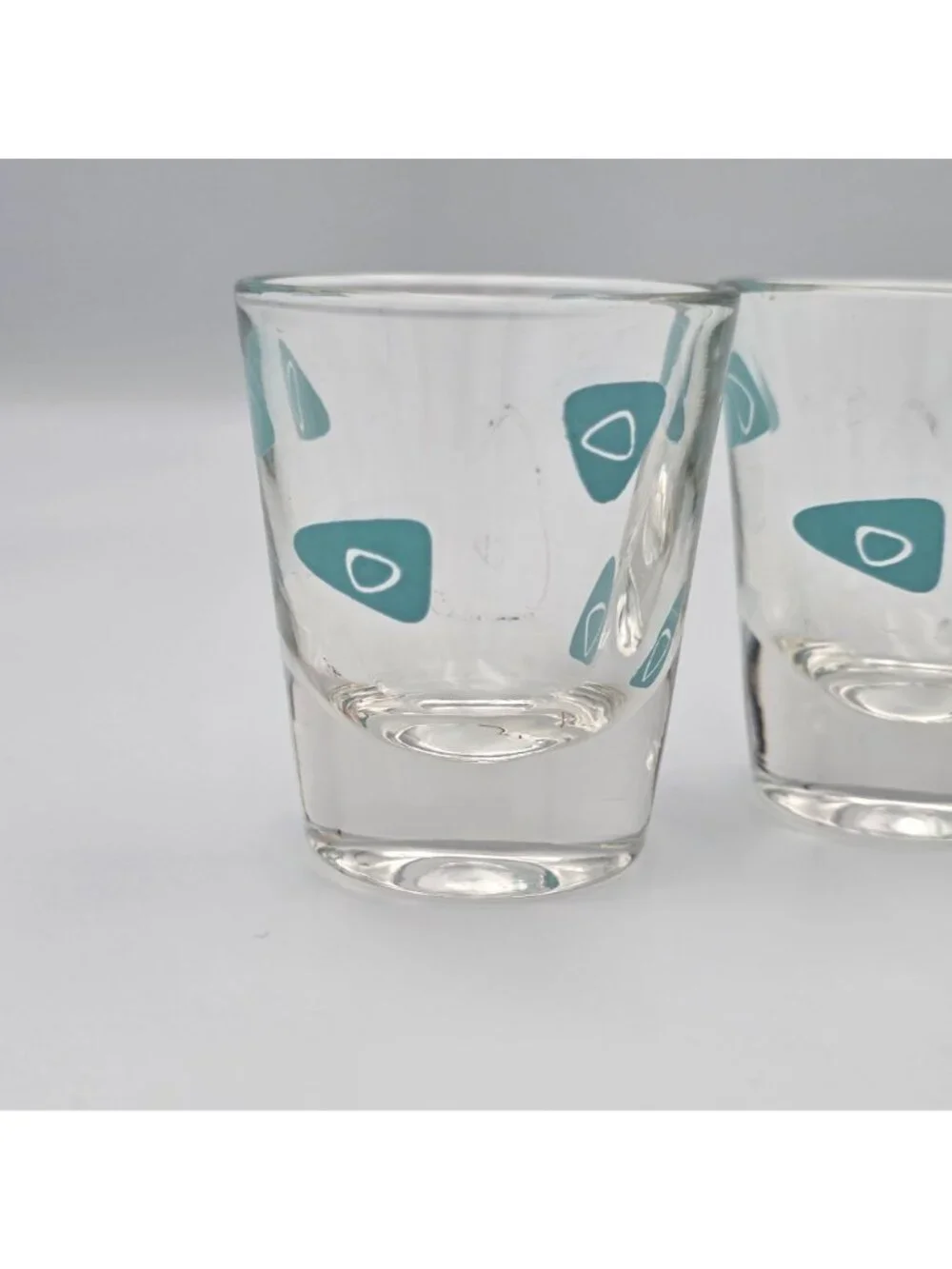 Set Of 3 MCM Clear Shot Glasses With Teal Mid-Century Modern Pattern Design
